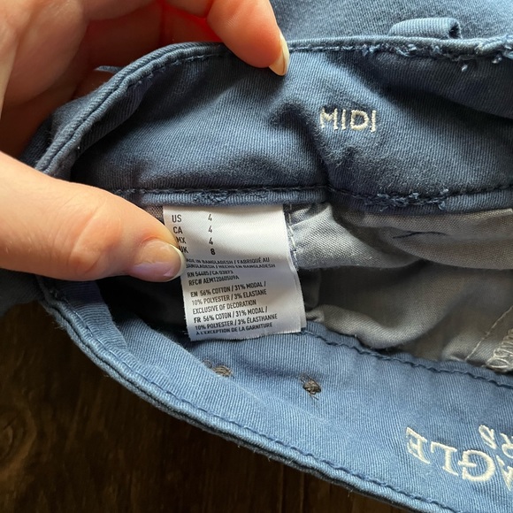 American Eagle Midi Super Stretch Shorts - Picture 5 of 5